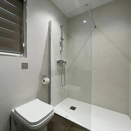 Apartment Rb3 - Centrally Located Luxurious
