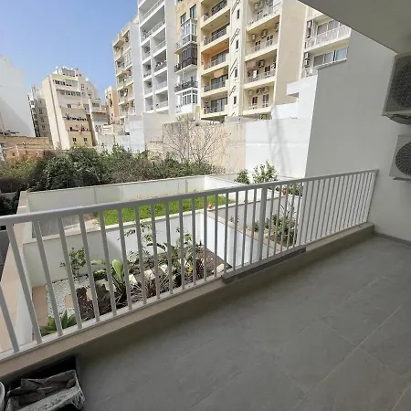 Rb3 - Centrally Located Luxurious Sliema