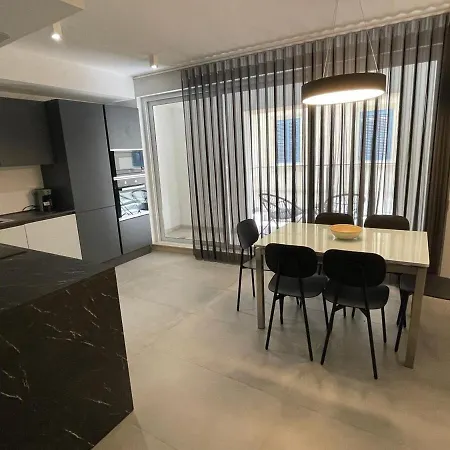 Rb3 - Centrally Located Luxurious * Sliema