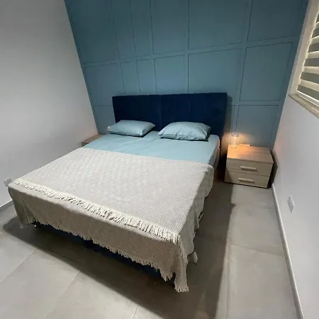 Rb3 - Centrally Located Luxurious Apartment Sliema