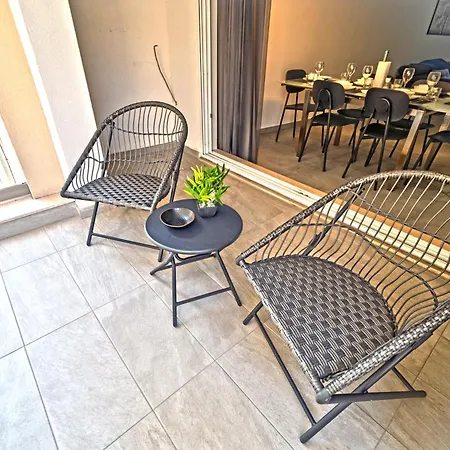 Apartment Rb3 - Centrally Located Luxurious