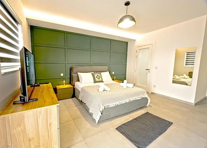 Rb3 - Centrally Located Luxurious Apartman Sliema