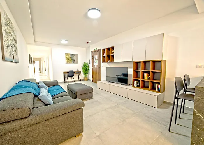 Rb3 - Centrally Located Luxurious Апартаменты *