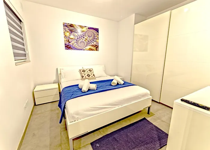 Rb3 - Centrally Located Luxurious Sliema