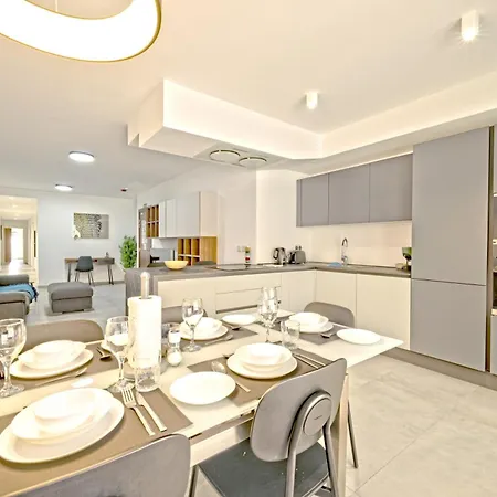 Rb3 - Centrally Located Luxurious * Sliema
